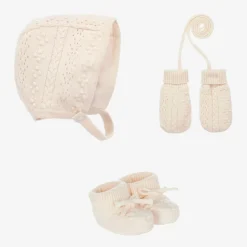 Baby Girls Pink Hat & Booties Gift Set