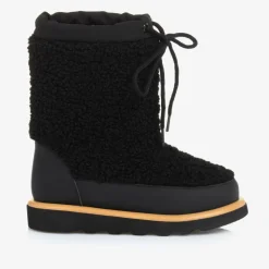 Black Bouclé Fleece Snow Boot