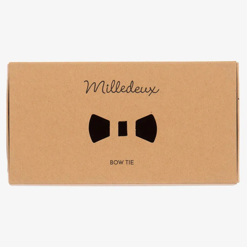 Black Velvet Bow Tie (10cm)