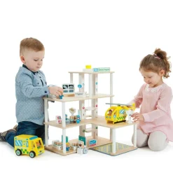 Wooden General Hospital Play Set (54cm)